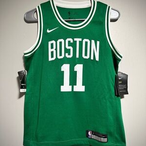 Kyrie Irving Nike Boston Green Basketball Jersey🔥